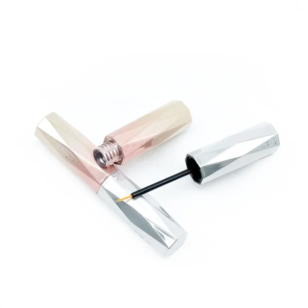 Hc30828effa1c4152ab8cd4c9a534be53o