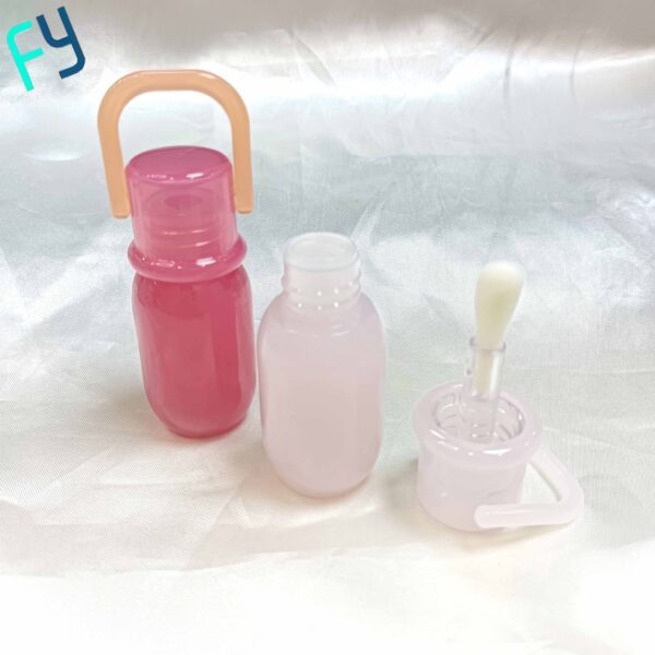 Insulated Cup Barrel Shaped Lip Gloss Tube N04 25.2